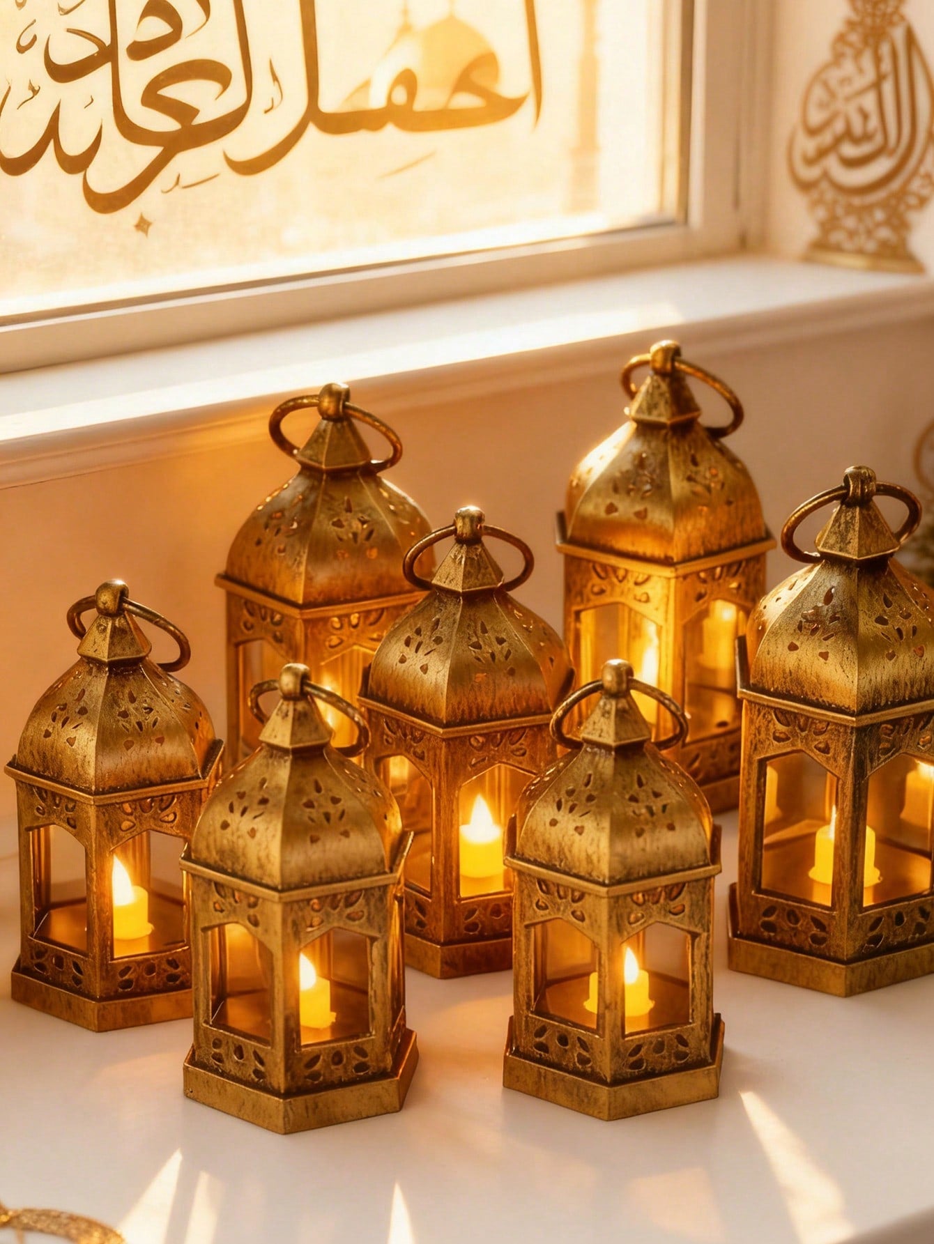 4pcs Vintage Brown Mini Lanterns With LED Lights (Code:37)