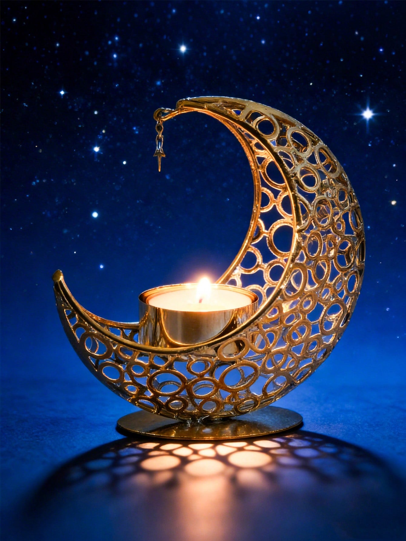 Decorative Candle Holder   (Code:25)