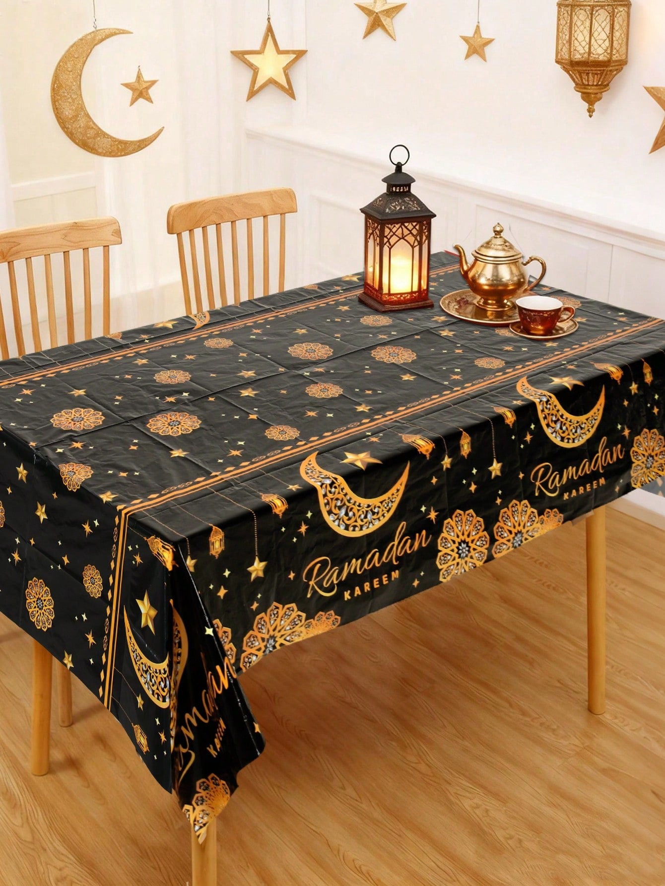 1pc Black & Gold  Ramadan Kareem Tablecloth (Code:54)