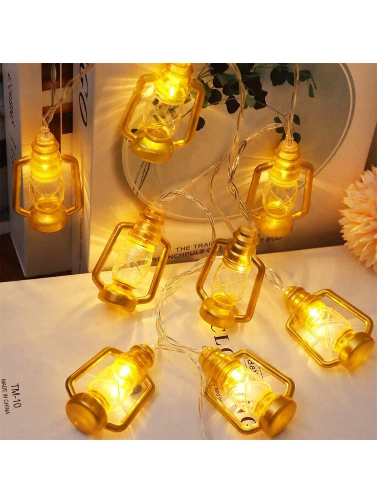 3m 20 LED Lights Gold Kerosene Lantern String  (Code: 14)